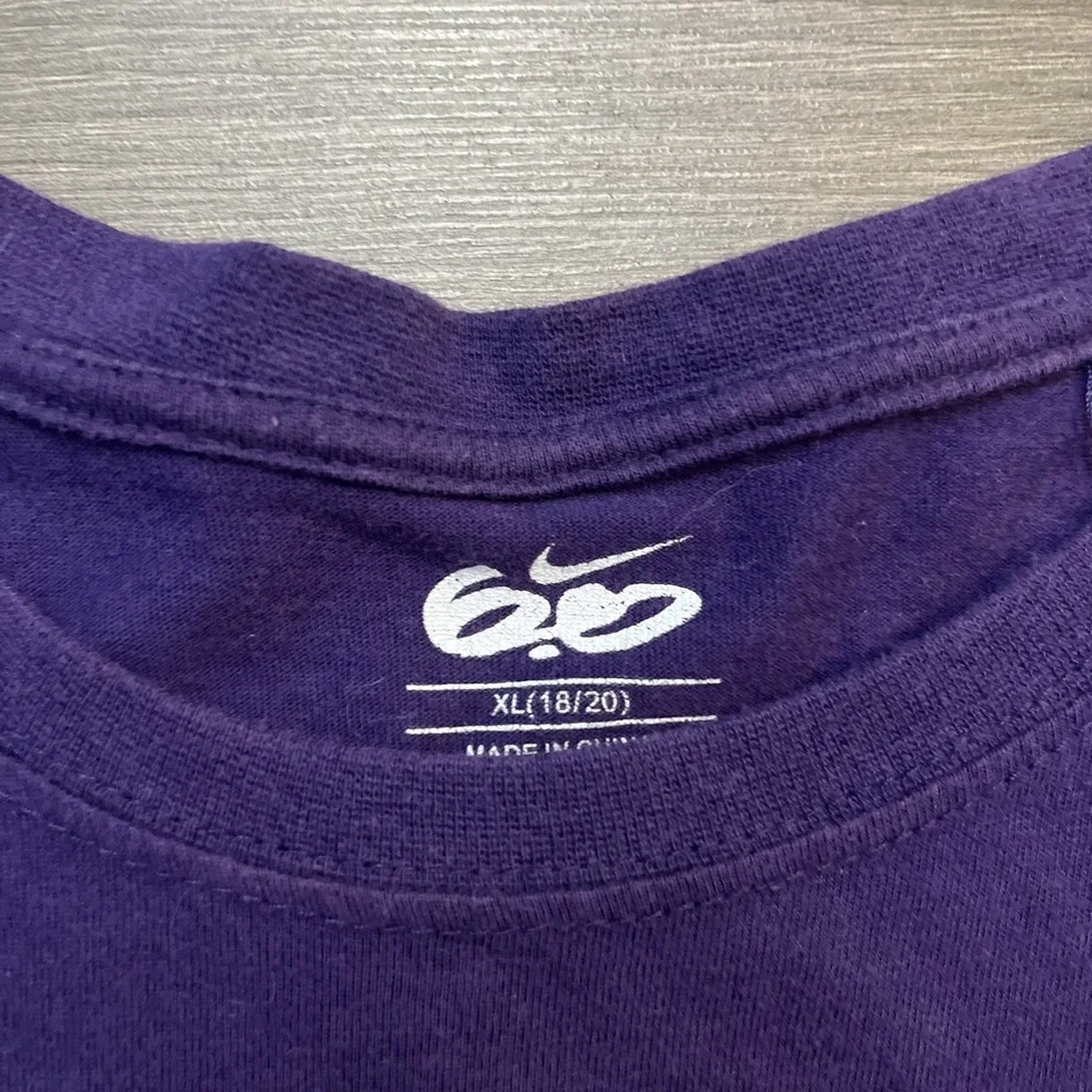 Nike boys xl